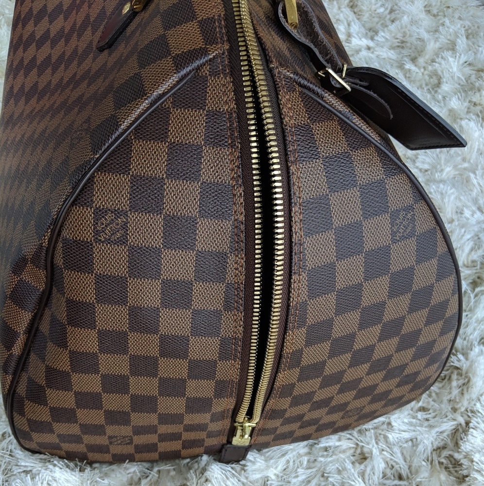 Sold-Authentic Louis Vuitton DE Ribera GM - Picture 2 of 8